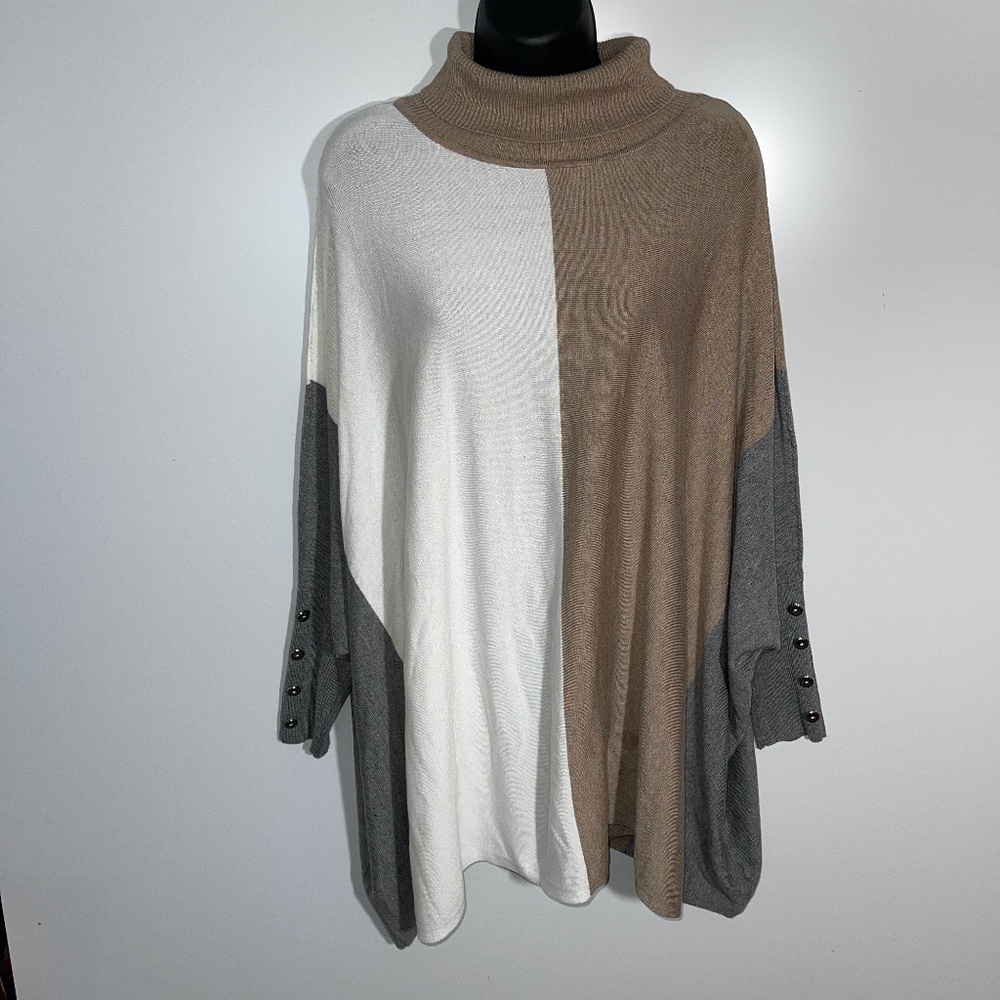 Carolyn Taylor color block turtleneck poncho‎ style sweater Size L/XL